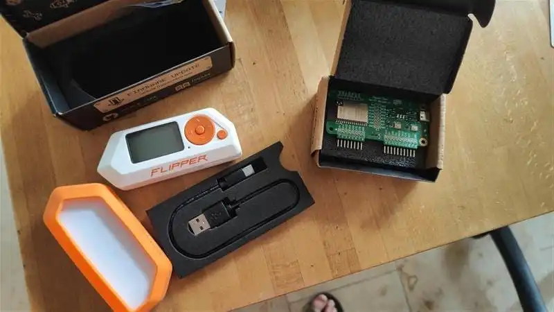Flipper Zero Unboxing
